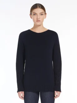 Cable-knit sweater in cotton yarn