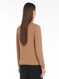 Cashmere polo-neck jumper