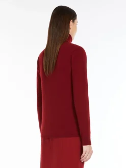 Cashmere polo-neck jumper