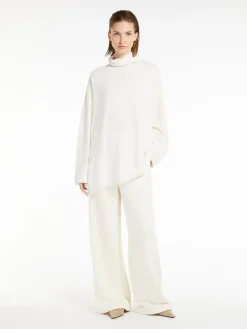 Cashmere polo-neck sweater