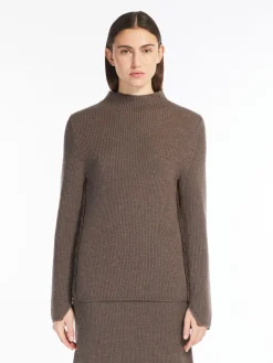 Crater-neck wool jumper