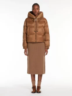Cropped down jacket in quilted water-repellent fabric