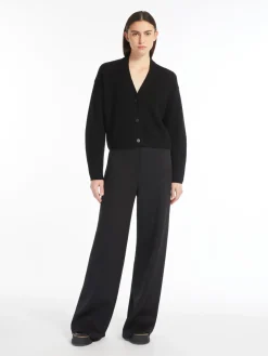 Cropped wool cardigan