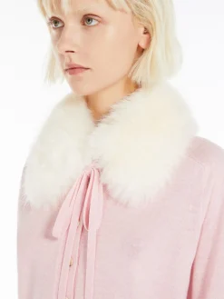 Detachable-collar cardigan