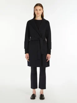 Double-faced short wool coat