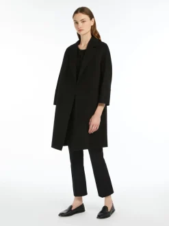 Double-faced short wool coat