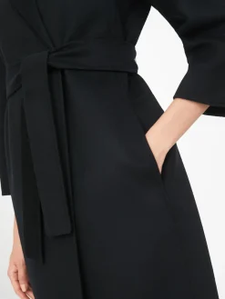 Double-faced short wool coat