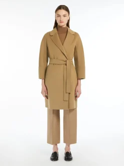 Double-faced short wool coat