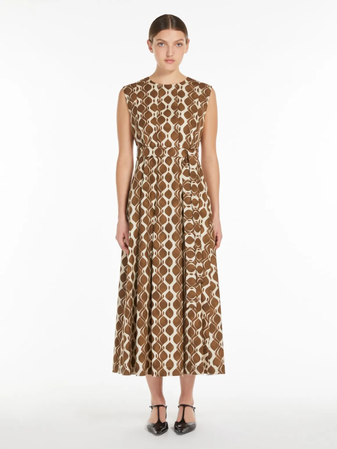 Dress in printed poplin