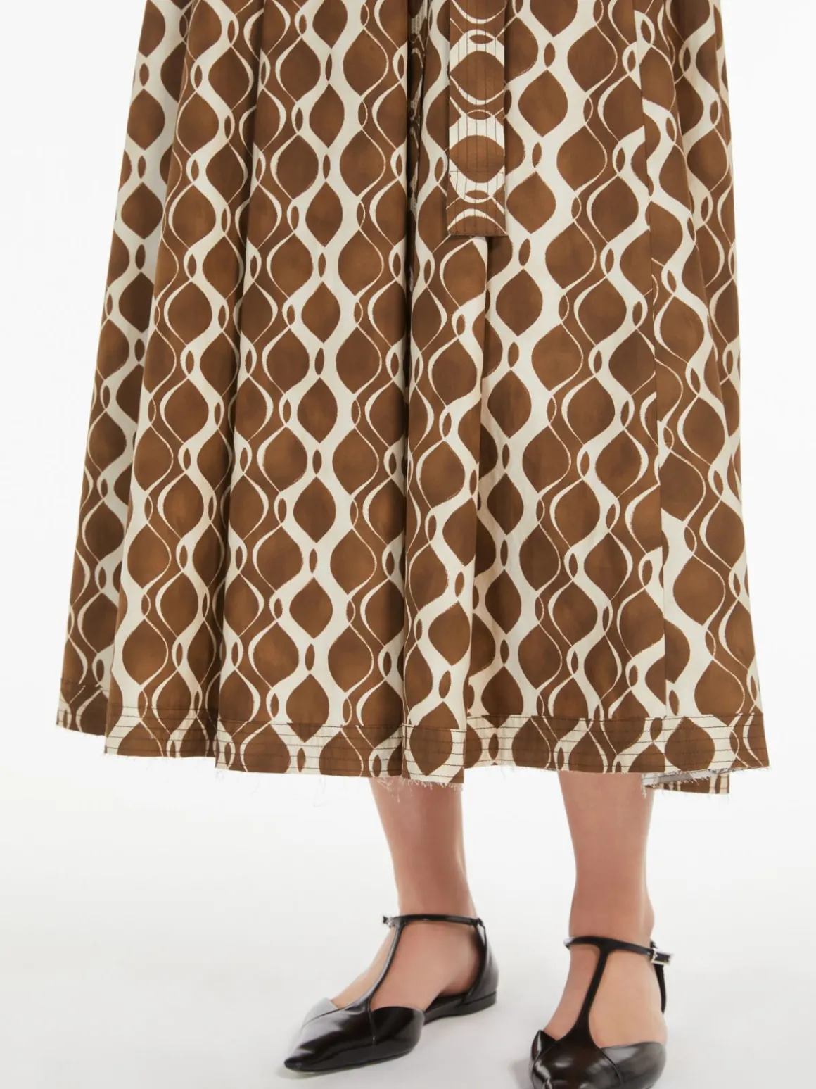 Dress in printed poplin