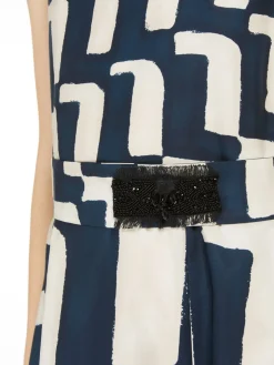 Dress in printed poplin