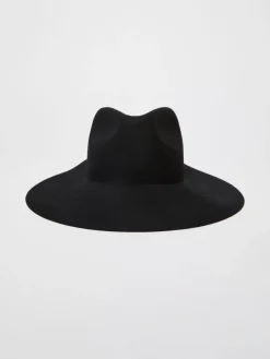 Felt cap