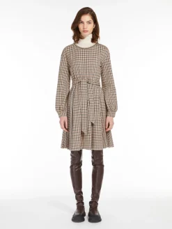 Fit-and-flare printed jersey dress