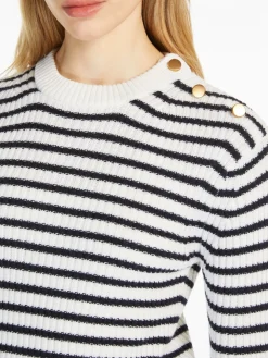 Fitted wool jumper