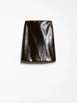 Flared low-rise skirt