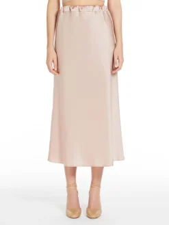 Flared skirt in matte satin