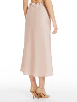 Flared skirt in matte satin