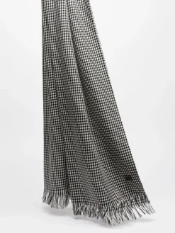 Gingham cashmere stole