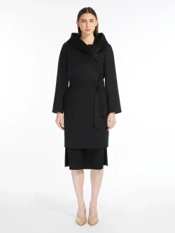Hooded wool coat
