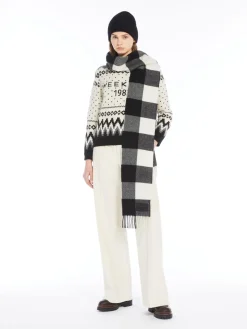 Jacquard alpaca and wool sweater