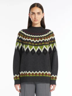 Jacquard wool sweater
