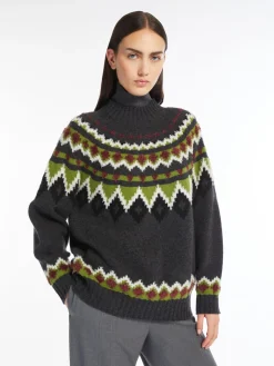 Jacquard wool sweater