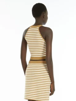 Jacquard yarn top