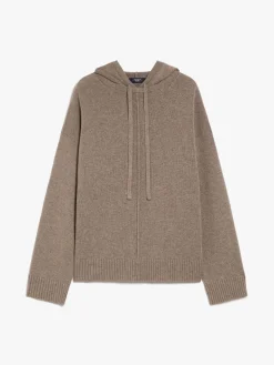 Knitted hoodie