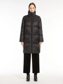 Long down jacket in water-repellent canvas