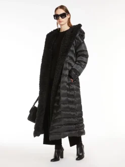 Long robe coat in water-repellent satin