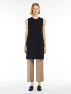 Long top in wool yarn