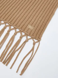 Long wool scarf