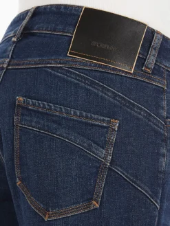 Low-rise cigarette jeans
