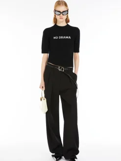 Low-waisted trousers