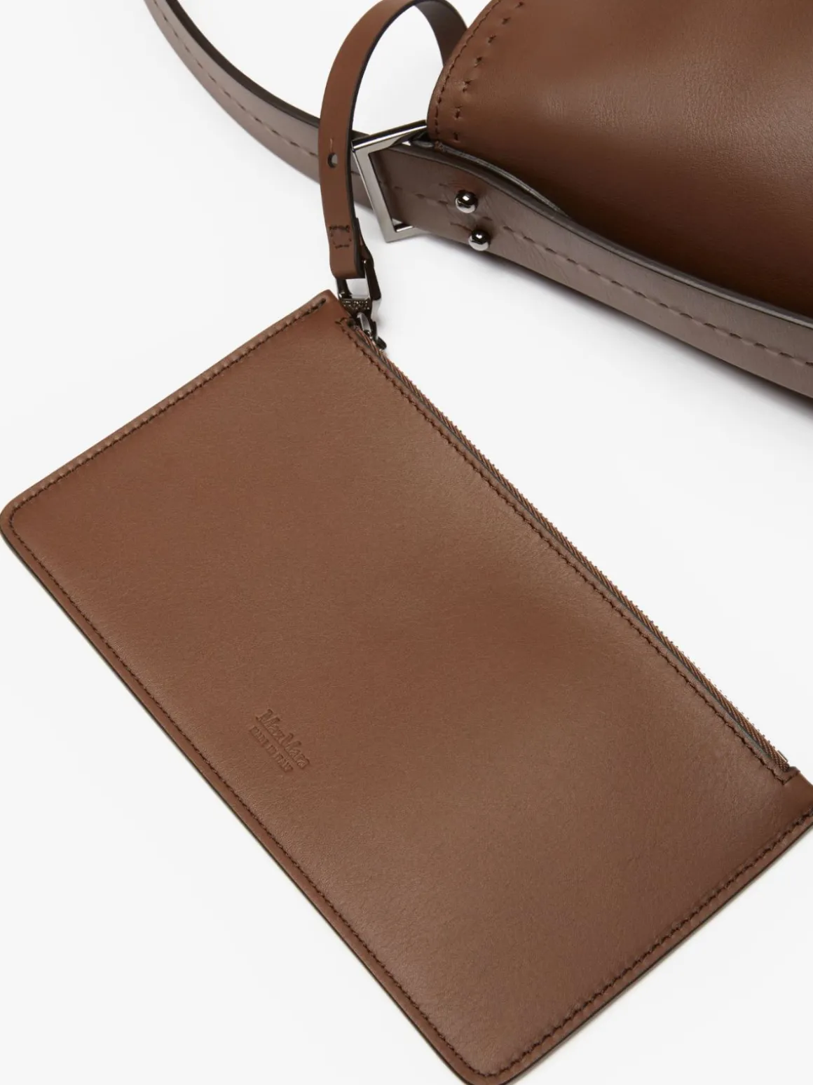 Medium leather Archetipo Shopping Bag