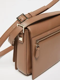 Medium leather MM Bag