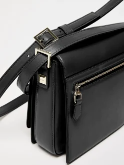 Medium leather MM Bag
