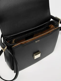 Medium leather MM Bag