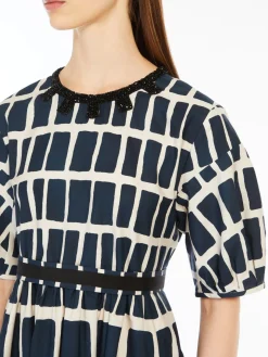Midi dress in printed poplin