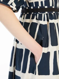 Midi dress in printed poplin