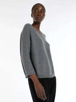 Mohair yarn sweater