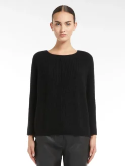 Mohair yarn sweater
