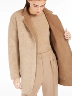 Oversized reversible jacket in wool and cashmere