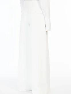 Oversized trousers