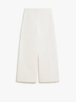 Oversized trousers