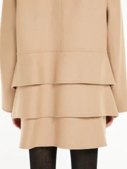 Oversized wool and cashmere coat