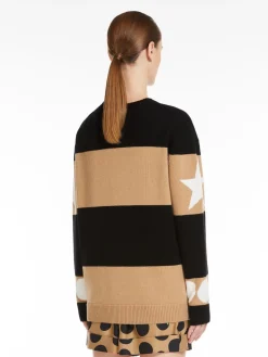 Oversized wool and cashmere jumper