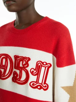 Oversized wool and cashmere jumper