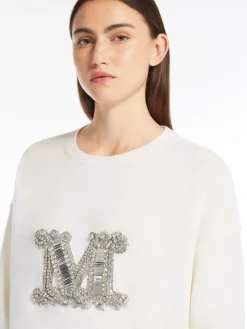 Oversized wool and cashmere jumper