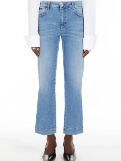 Perfect mini flare jeans